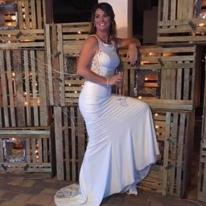 Meet your Posher, Hunter